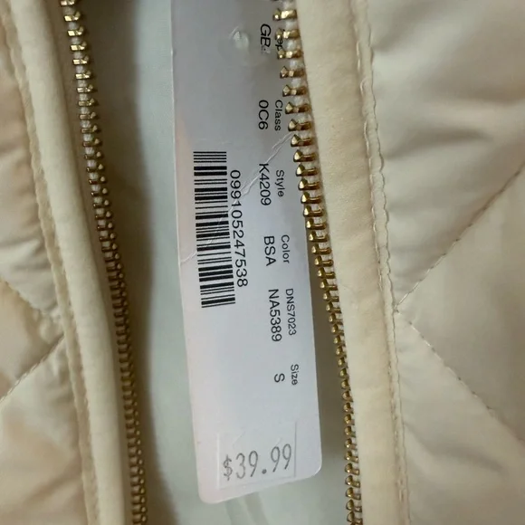 NWT J. Crew Mercantile Ivory Quilted Vest - Picture 4 of 5